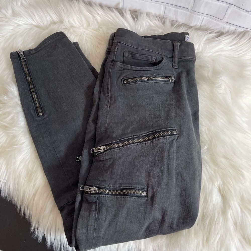 Madewell Black Distressed Skinny Skinny‎ Jeans